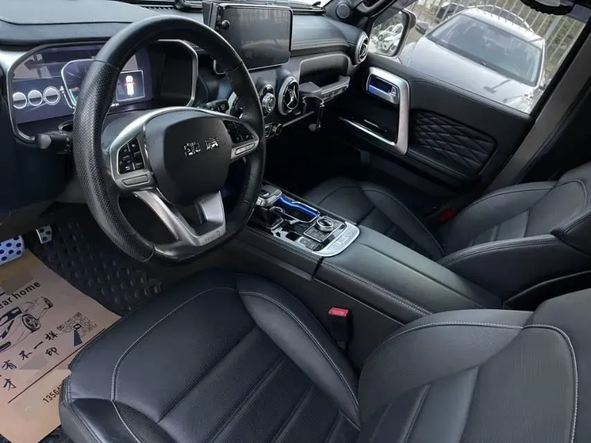 2021 Beijing BJ40 2.0T 224HP L4 8AT,autocango,china used car exporter,china ev exporter,chinese used car exporter,chinese used ev exporter