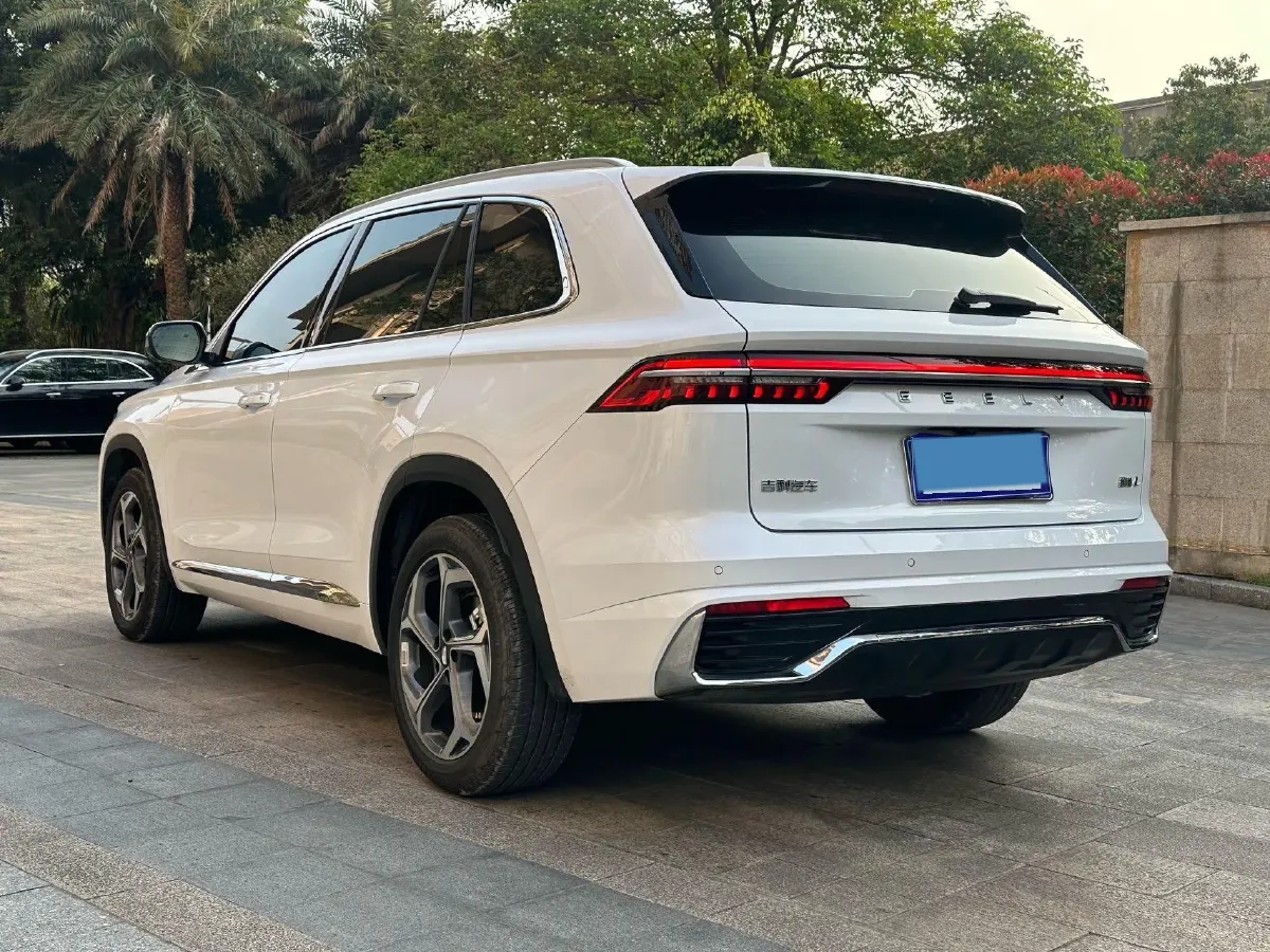 2025 Geely Monjaro 2.0T 238HP L4 8AT,autocango,china used car exporter,china ev exporter,chinese used car exporter,chinese used ev exporter