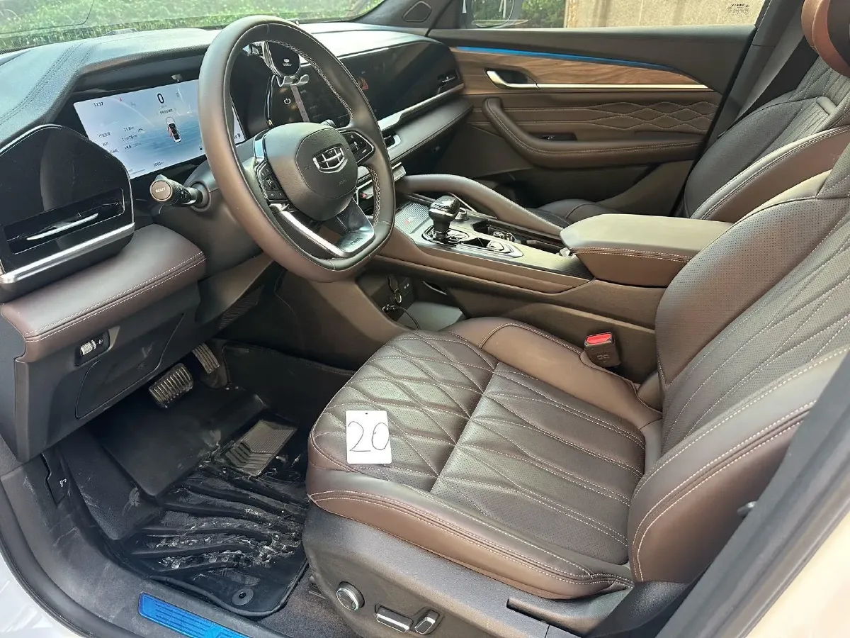 2025 Geely Monjaro 2.0T 238HP L4 8AT,autocango,china used car exporter,china ev exporter,chinese used car exporter,chinese used ev exporter