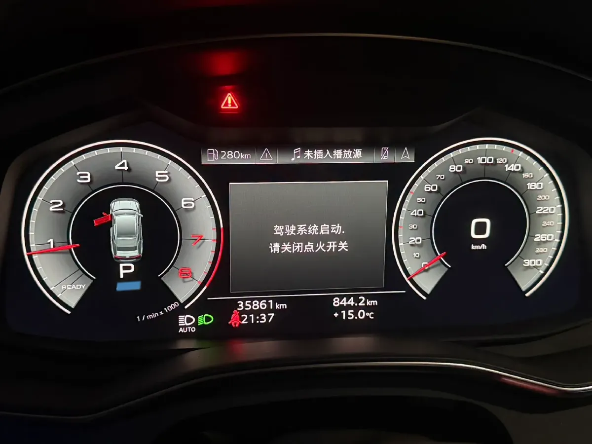 2022 Audi A7 2.0T 245HP L4 7DCT,autocango,china used car exporter,china ev exporter,chinese used car exporter,chinese used ev exporter