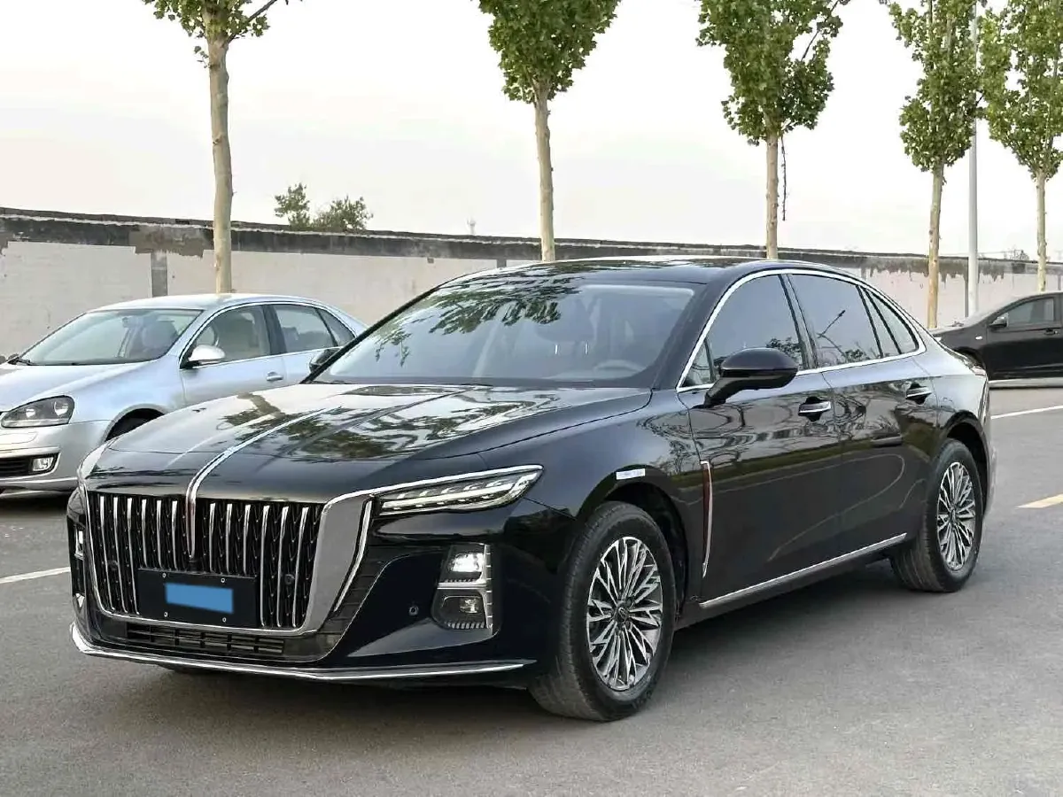 2025 HongQi H5 1.5T 169HP L4 7DCT,autocango,china used car exporter,china ev exporter,chinese used car exporter,chinese used ev exporter
