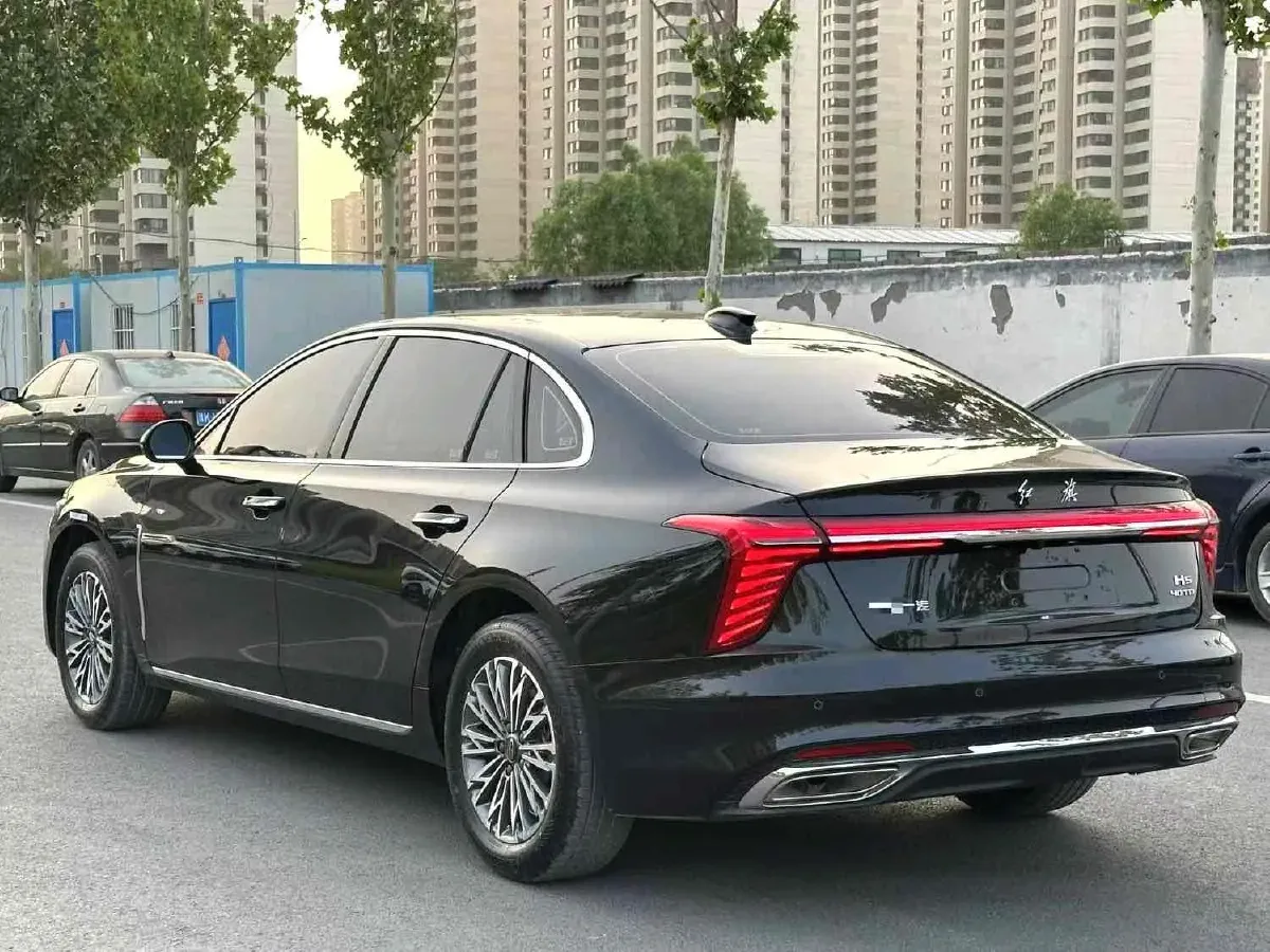 2025 HongQi H5 1.5T 169HP L4 7DCT,autocango,china used car exporter,china ev exporter,chinese used car exporter,chinese used ev exporter
