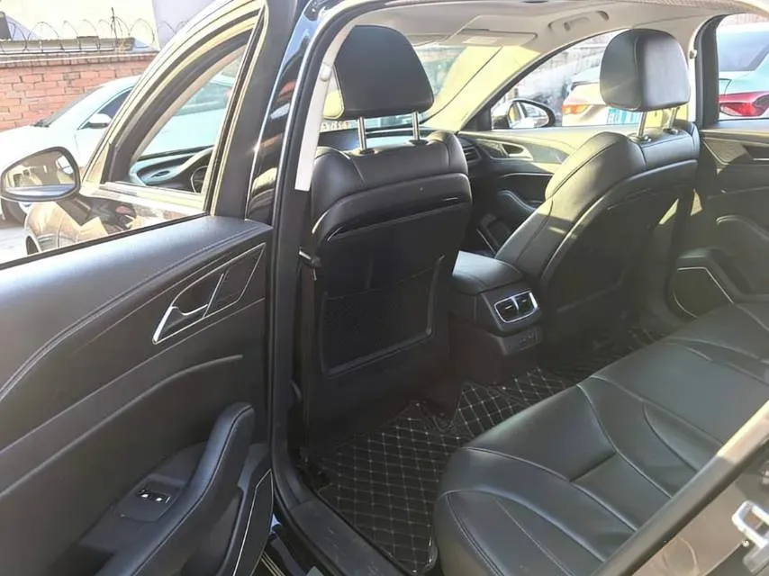 2020 HongQi H5 1.5T 169HP L4 7DCT,autocango,china used car exporter,china ev exporter,chinese used car exporter,chinese used ev exporter