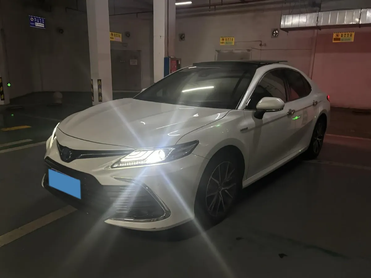 2021 Toyota Camry 2.5L 178HP L4 E-CVT Hybrid,autocango,china used car exporter,china ev exporter,chinese used car exporter,chinese used ev exporter