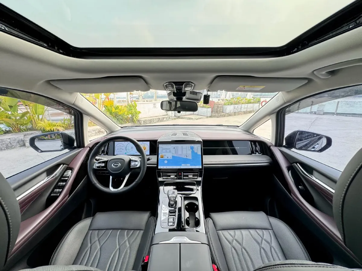 2024 GAC Trumpchi M8 2.0T 252HP L4 8AT,autocango,china used car exporter,china ev exporter,chinese used car exporter,chinese used ev exporter