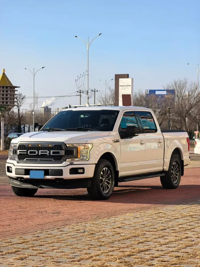 2018 Ford F-150 3.5T 422HP V6 10AT,autocango,china used car exporter,china ev exporter,chinese used car exporter,chinese used ev exporter
