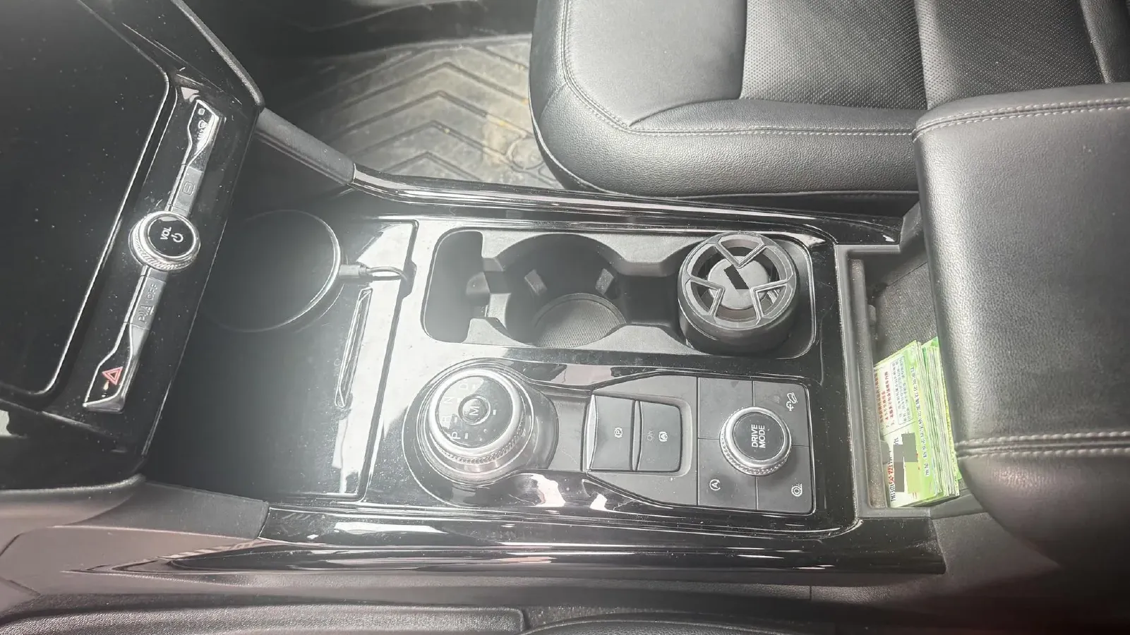 2020 Ford Explorer 2.3T 276HP L4 10AT,autocango,china used car exporter,china ev exporter,chinese used car exporter,chinese used ev exporter