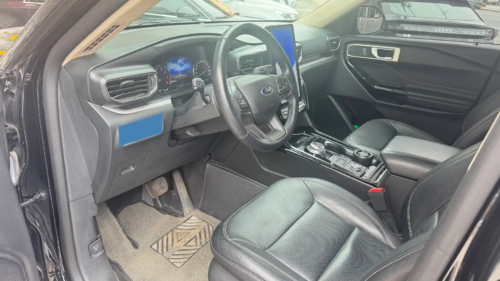 2020 Ford Explorer 2.3T 276HP L4 10AT,autocango,china used car exporter,china ev exporter,chinese used car exporter,chinese used ev exporter