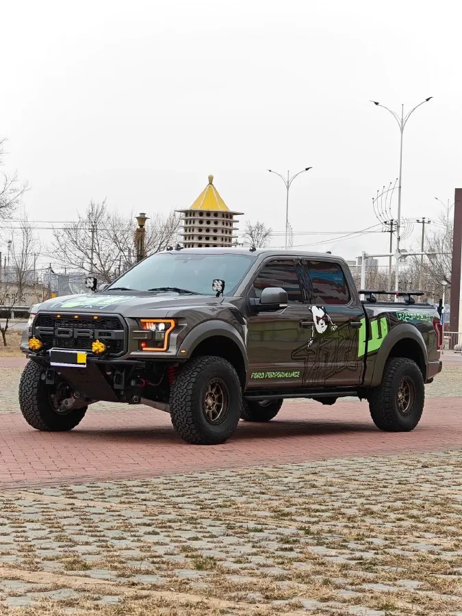 2019 Ford F-150 3.5T 381HP V6 10AT,autocango,china used car exporter,china ev exporter,chinese used car exporter,chinese used ev exporter