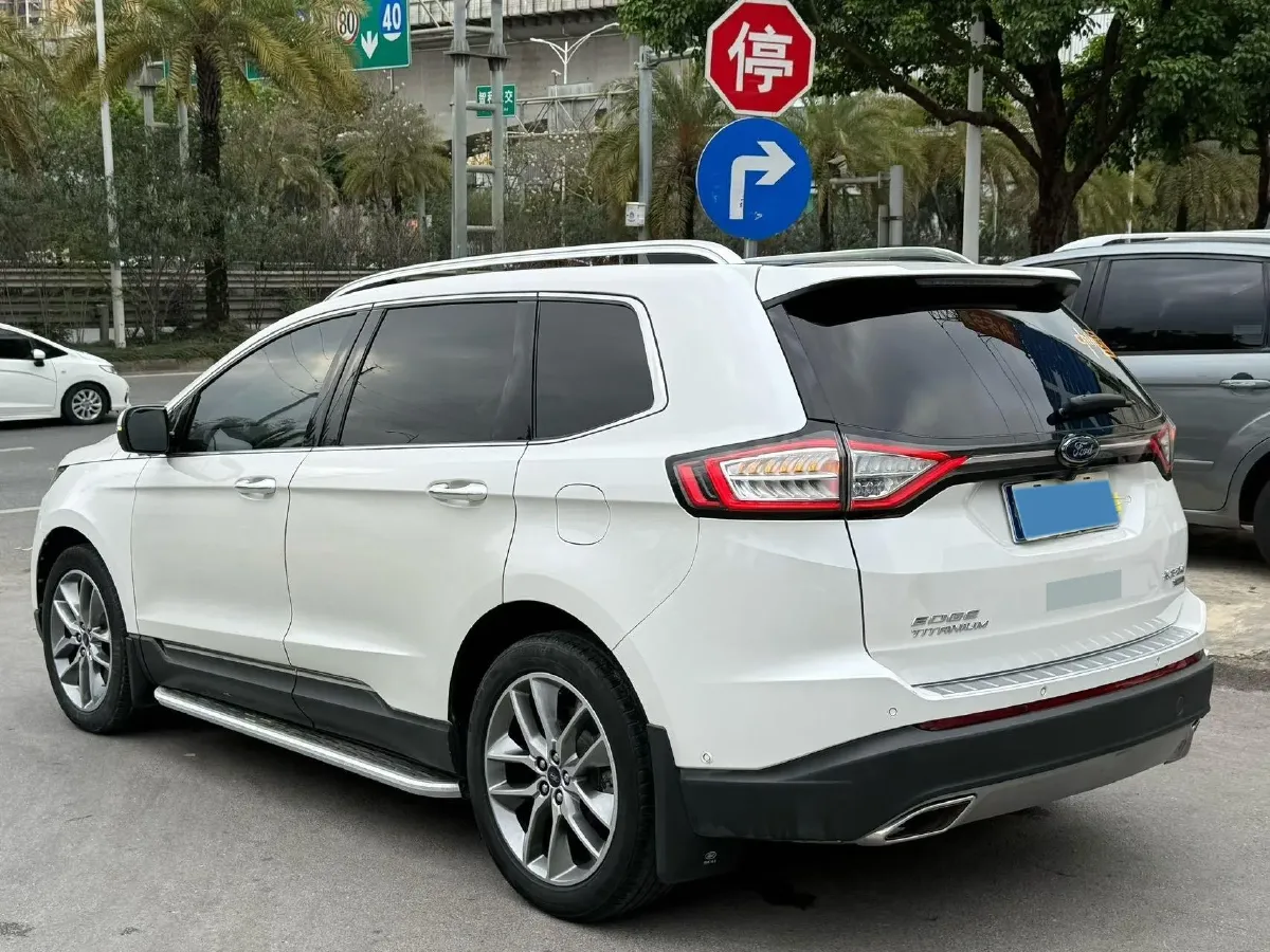 2018 Ford Edge 2.0T 245HP L4 6AT,autocango,china used car exporter,china ev exporter,chinese used car exporter,chinese used ev exporter