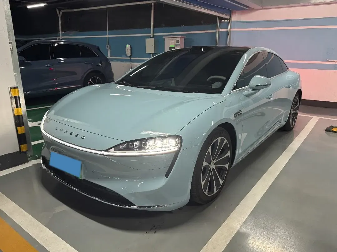 2025 Luxeed S7 BEV 100KWH,autocango,china used car exporter,china ev exporter,chinese used car exporter,chinese used ev exporter