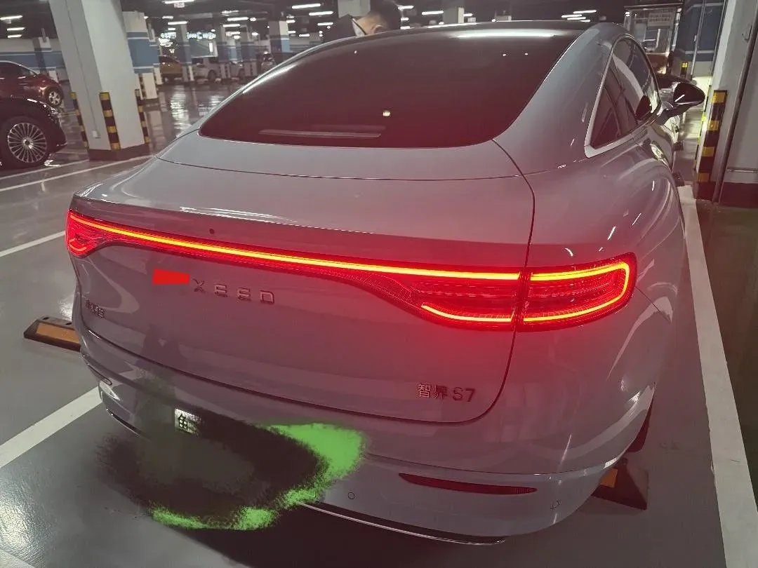 2025 Luxeed S7 BEV 100KWH,autocango,china used car exporter,china ev exporter,chinese used car exporter,chinese used ev exporter