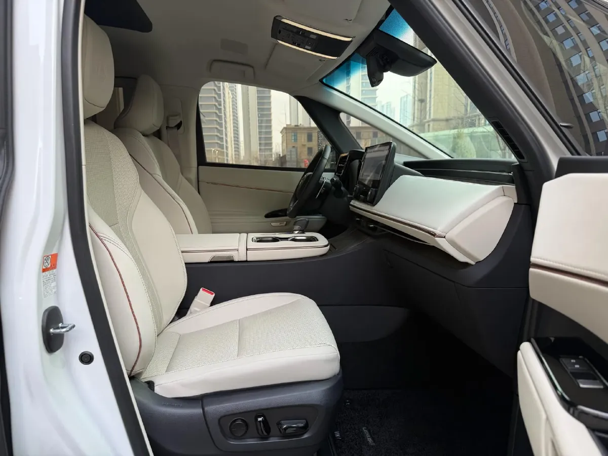 2023 Lexus LM 2.4T 271HP L4 6AT Hybrid,autocango,china used car exporter,china ev exporter,chinese used car exporter,chinese used ev exporter