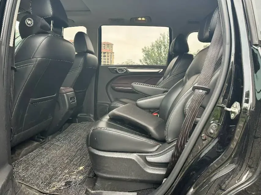 2023 GAC Trumpchi M6 1.5T 177HP L4 7DCT,autocango,china used car exporter,china ev exporter,chinese used car exporter,chinese used ev exporter