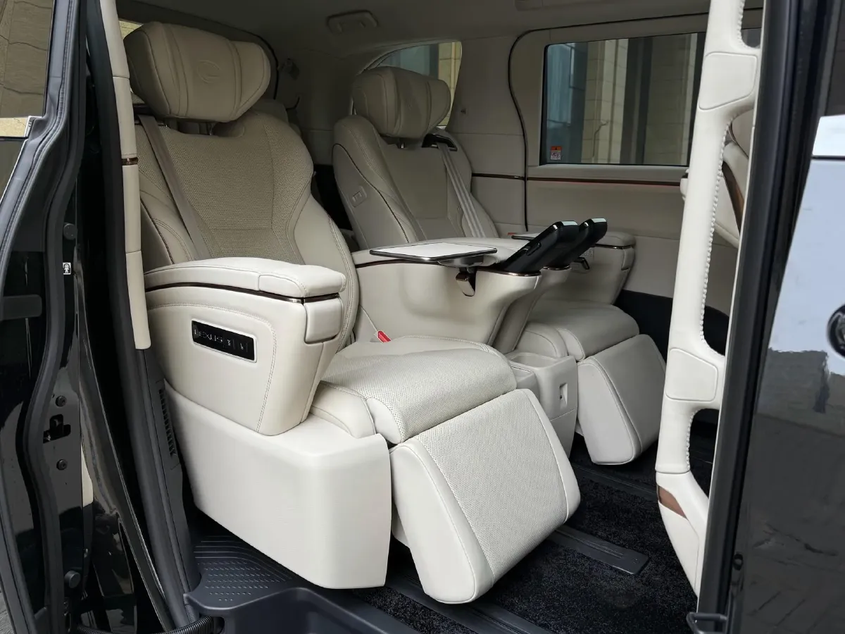 2023 Lexus LM 2.4T 271HP L4 6AT Hybrid,autocango,china used car exporter,china ev exporter,chinese used car exporter,chinese used ev exporter