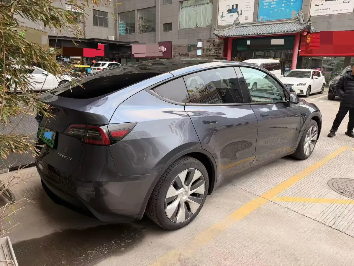 2022 Tesla Model Y BEV 60KWH,autocango,china used car exporter,china ev exporter,chinese used car exporter,chinese used ev exporter