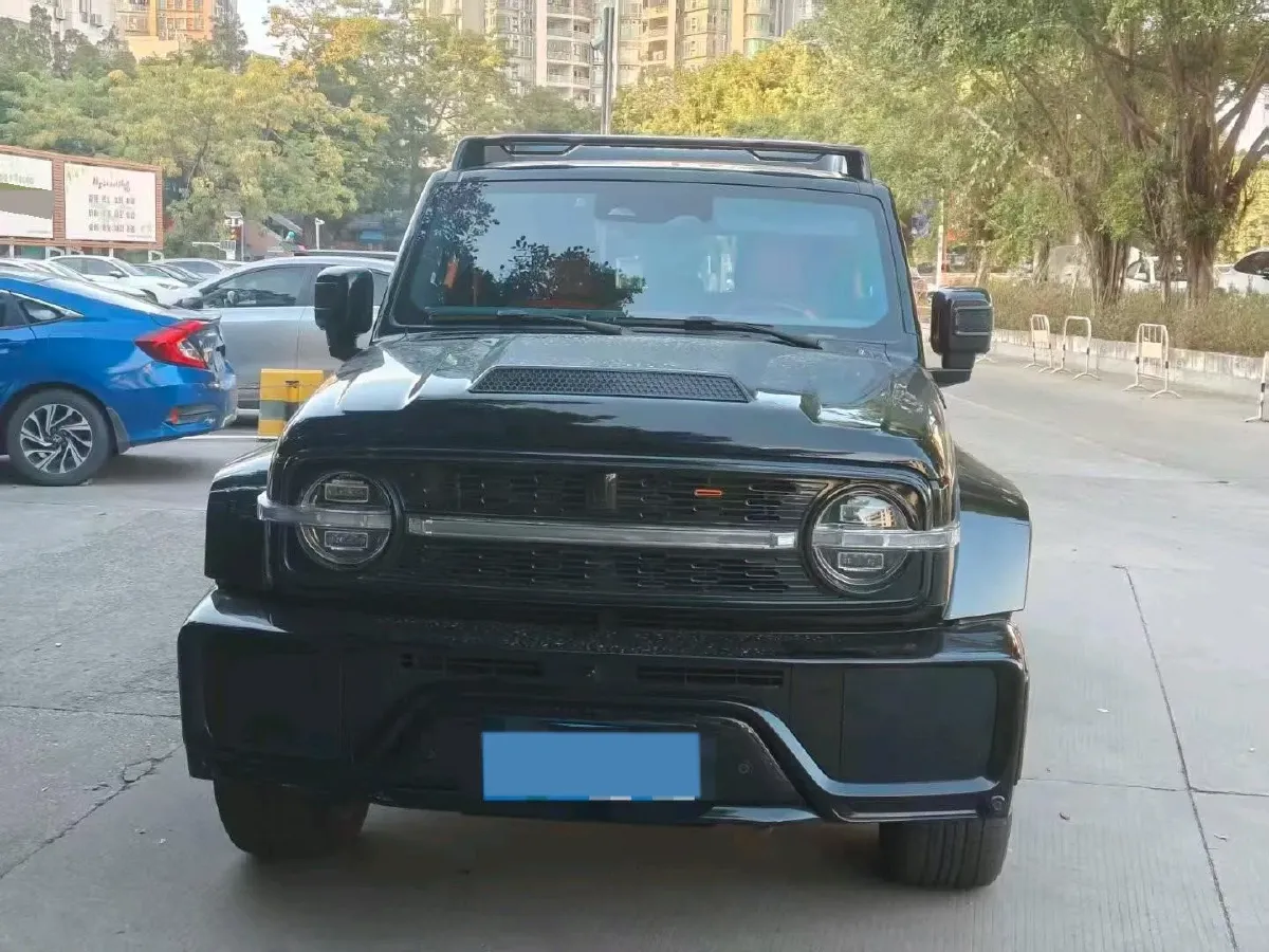 2023 Cyberspace 300 2.0T 227HP L4 8AT,autocango,china used car exporter,china ev exporter,chinese used car exporter,chinese used ev exporter