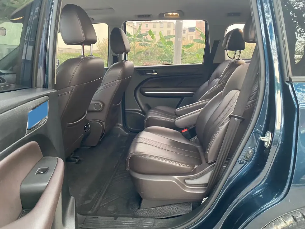 2019 GAC Trumpchi M6 1.5T 171HP L4 6AT,autocango,china used car exporter,china ev exporter,chinese used car exporter,chinese used ev exporter