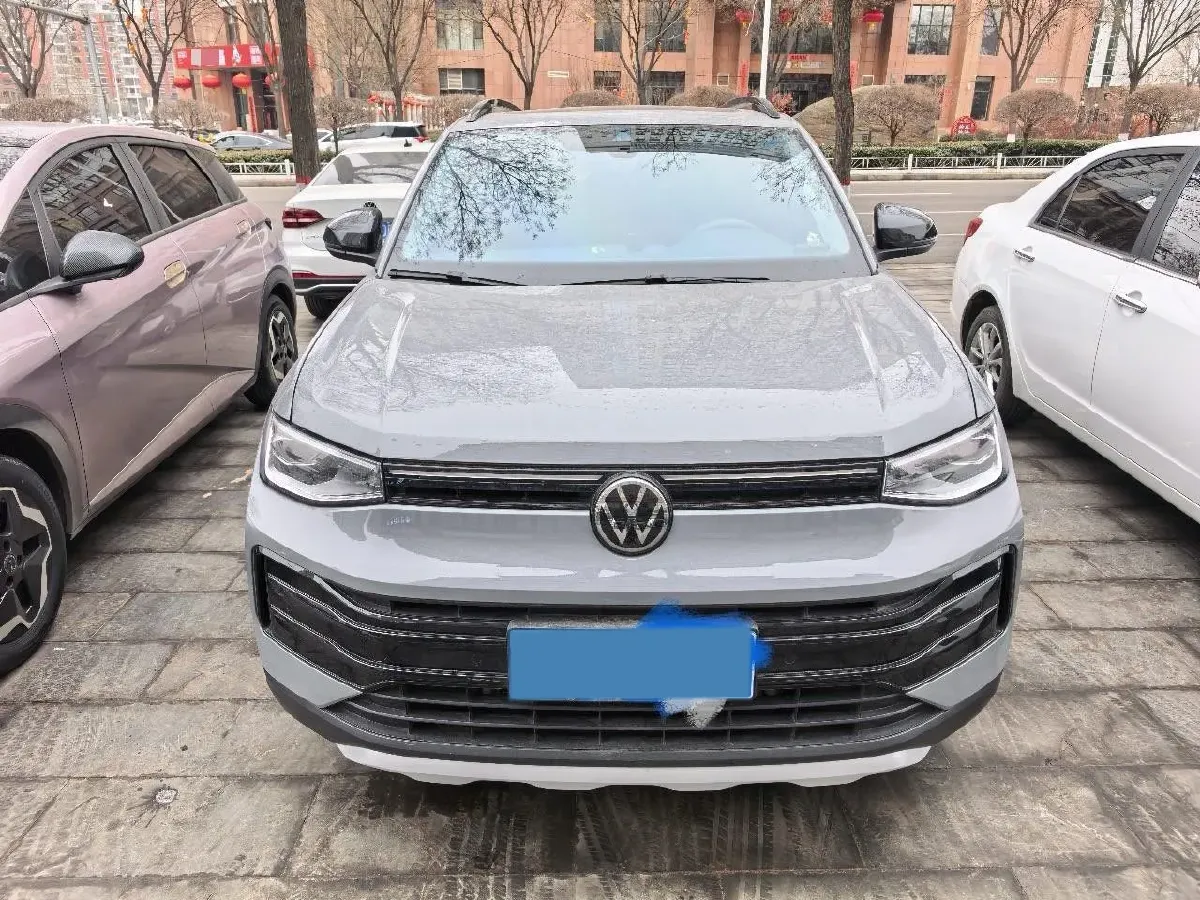 2025 Volkswagen Tharu 1.5T 160HP L4 7DCT,autocango,china used car exporter,china ev exporter,chinese used car exporter,chinese used ev exporter