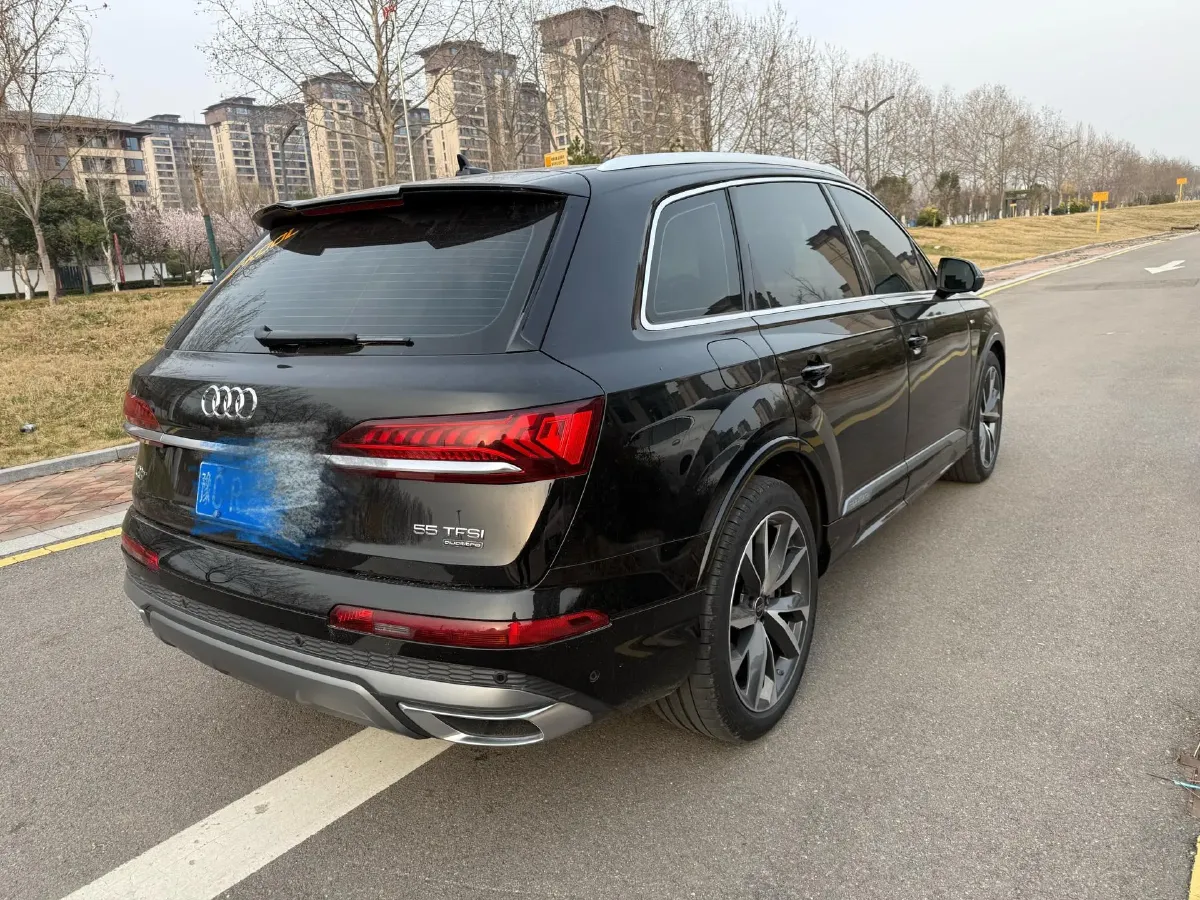 2023 Audi Q7 3.0T 340HP V6 8AT,autocango,china used car exporter,china ev exporter,chinese used car exporter,chinese used ev exporter