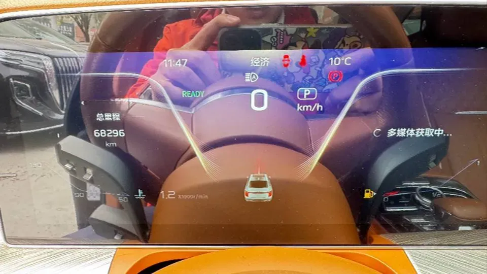 2020 HongQi H9 2.0T 252HP L4 7DCT,autocango,china used car exporter,china ev exporter,chinese used car exporter,chinese used ev exporter