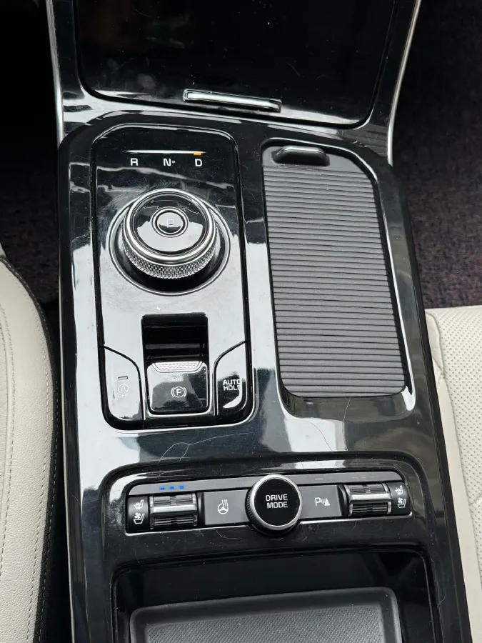 2021 Toyota Camry 2.0L 178HP L4 CVT,autocango,china used car exporter,china ev exporter,chinese used car exporter,chinese used ev exporter