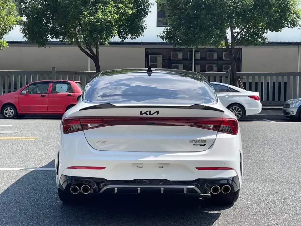 2021 Toyota Camry 2.0L 178HP L4 CVT,autocango,china used car exporter,china ev exporter,chinese used car exporter,chinese used ev exporter