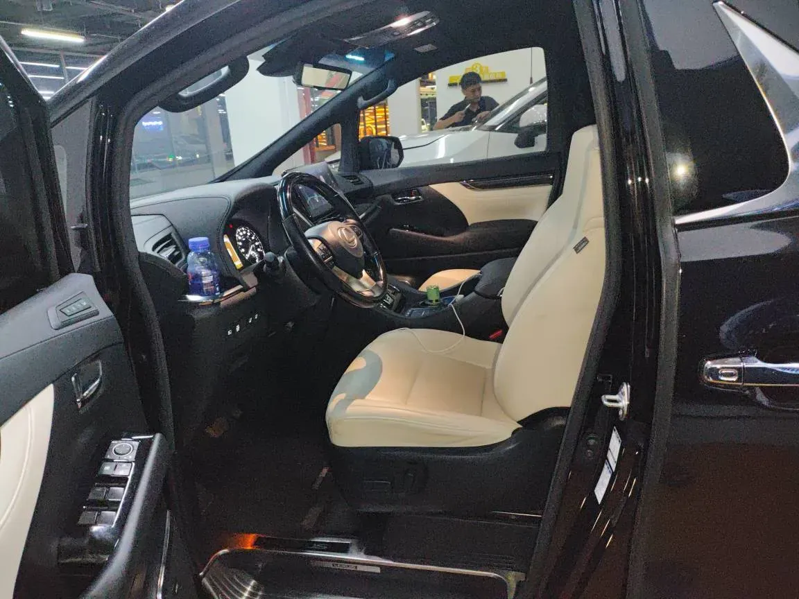 2020 Lexus LM 2.5L 117HP L4 E-CVT Hybrid,autocango,china used car exporter,china ev exporter,chinese used car exporter,chinese used ev exporter