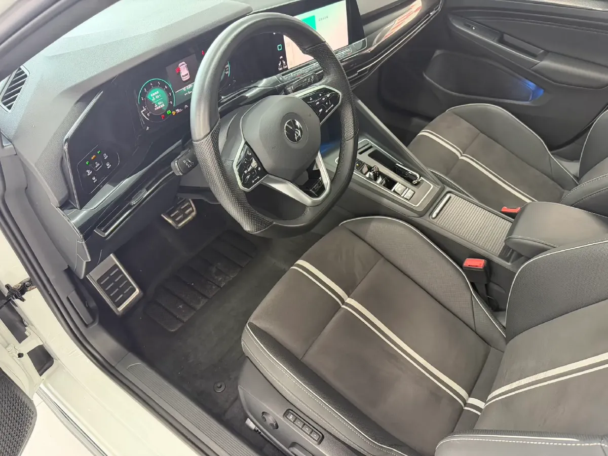 2023 Volkswagen Golf 1.4T 150HP L4 7DCT,autocango,china used car exporter,china ev exporter,chinese used car exporter,chinese used ev exporter