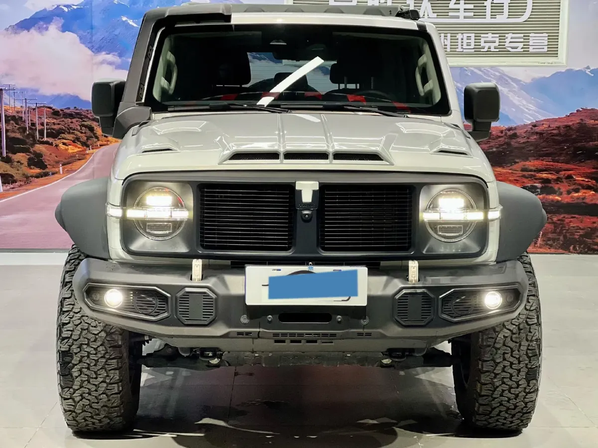 2023 Tank 300 2.0T 227HP L4 8AT,autocango,china used car exporter,china ev exporter,chinese used car exporter,chinese used ev exporter