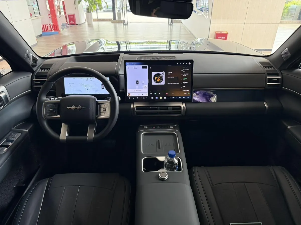 2025 FangChengBao Tai 7 1.5T 156HP L4 E-CVT PHEV,autocango,china used car exporter,china ev exporter,chinese used car exporter,chinese used ev exporter