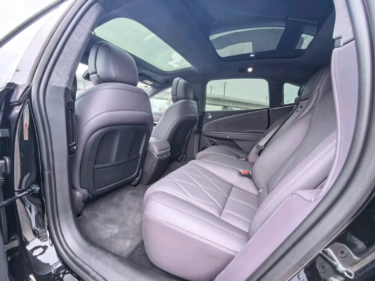 2026 Subaru Forester 2.5L 166HP H4 CVT,autocango,china used car exporter,china ev exporter,chinese used car exporter,chinese used ev exporter