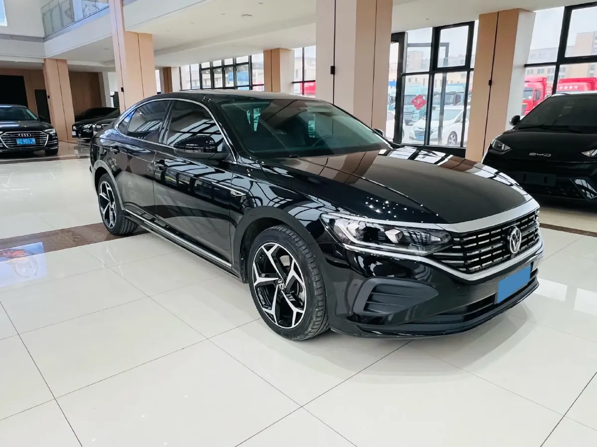 2024 Volkswagen Passat 1.4T 150HP L4 7DCT,autocango,china used car exporter,china ev exporter,chinese used car exporter,chinese used ev exporter