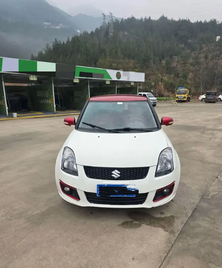 2015 Suzuki Swift 1.5L 103HP L4 4AT,autocango,china used car exporter,china ev exporter,chinese used car exporter,chinese used ev exporter