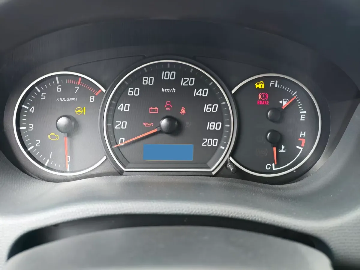 2015 Suzuki Swift 1.5L 103HP L4 4AT,autocango,china used car exporter,china ev exporter,chinese used car exporter,chinese used ev exporter