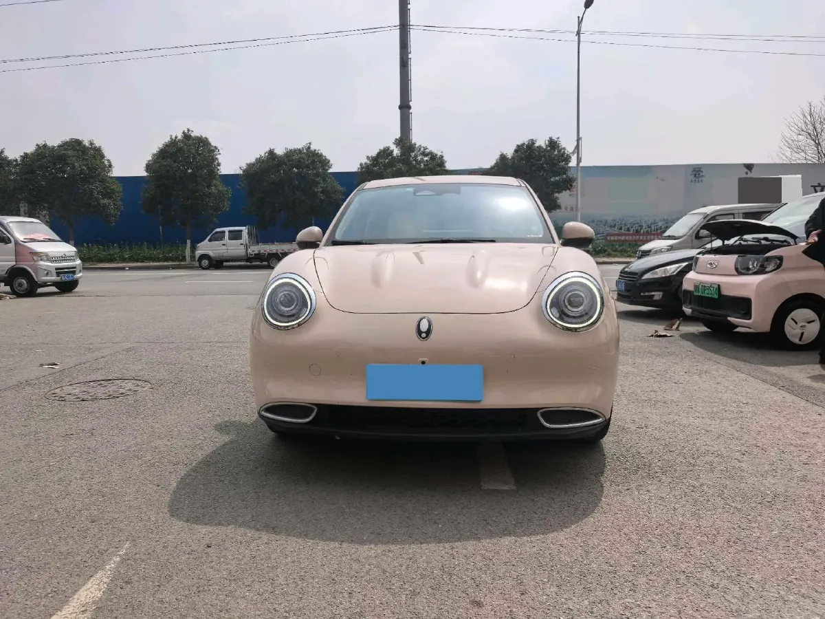 2022 ChangAn Oshan X7 Plus 1.5T 188HP L4 7DCT,autocango,china used car exporter,china ev exporter,chinese used car exporter,chinese used ev exporter
