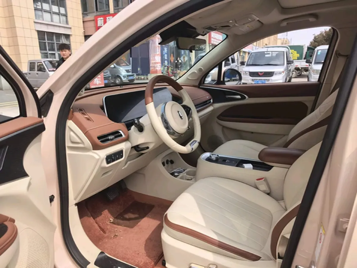 2022 ChangAn Oshan X7 Plus 1.5T 188HP L4 7DCT,autocango,china used car exporter,china ev exporter,chinese used car exporter,chinese used ev exporter