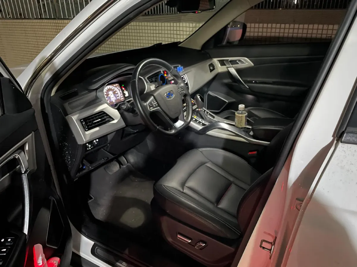 2018 Geely Azkarra 1.8T 184HP L4 6AT,autocango,china used car exporter,china ev exporter,chinese used car exporter,chinese used ev exporter