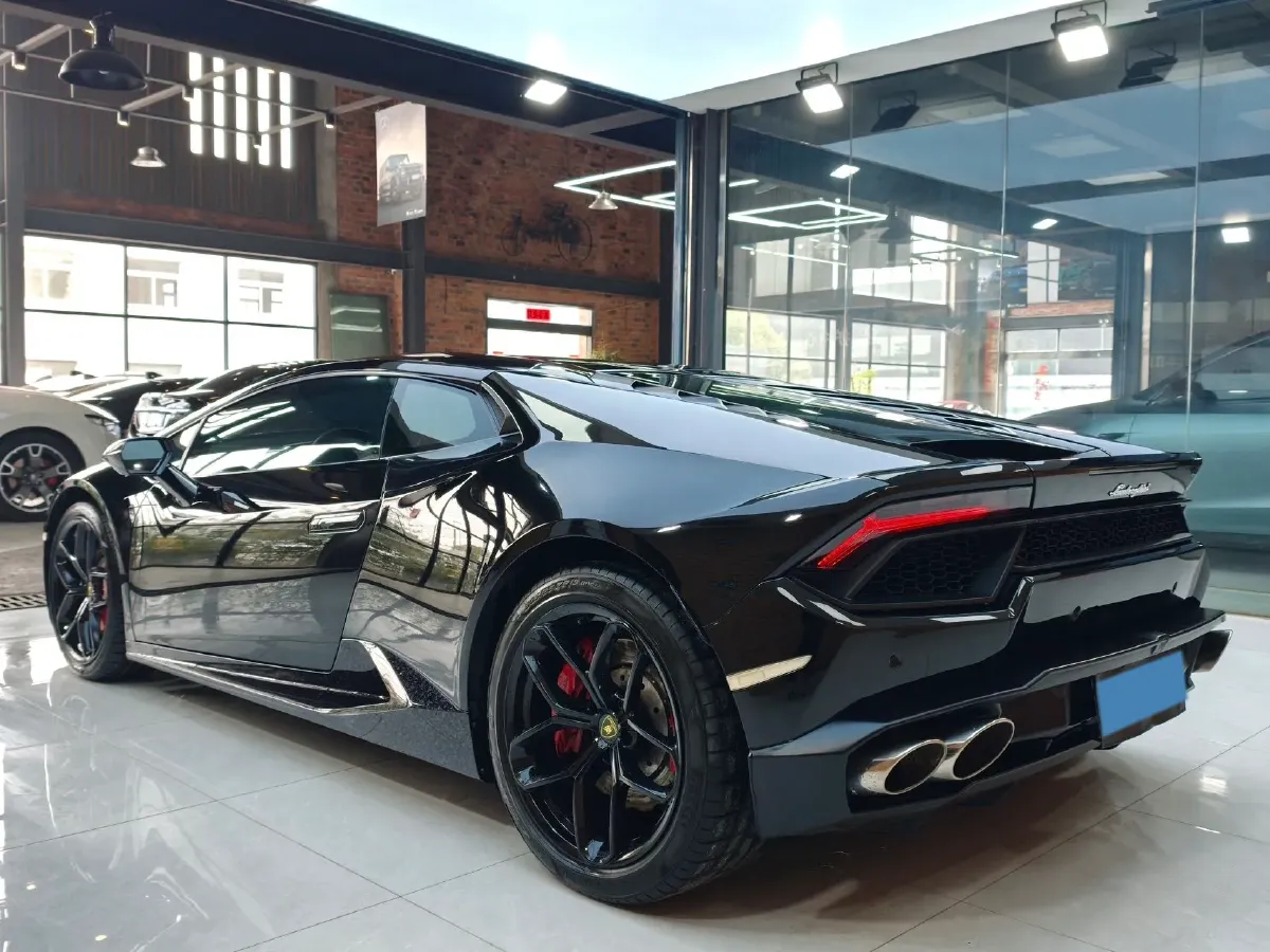 2016 Lamborghini Huracán 5.2L 580HP V10 7DCT,autocango,china used car exporter,china ev exporter,chinese used car exporter,chinese used ev exporter