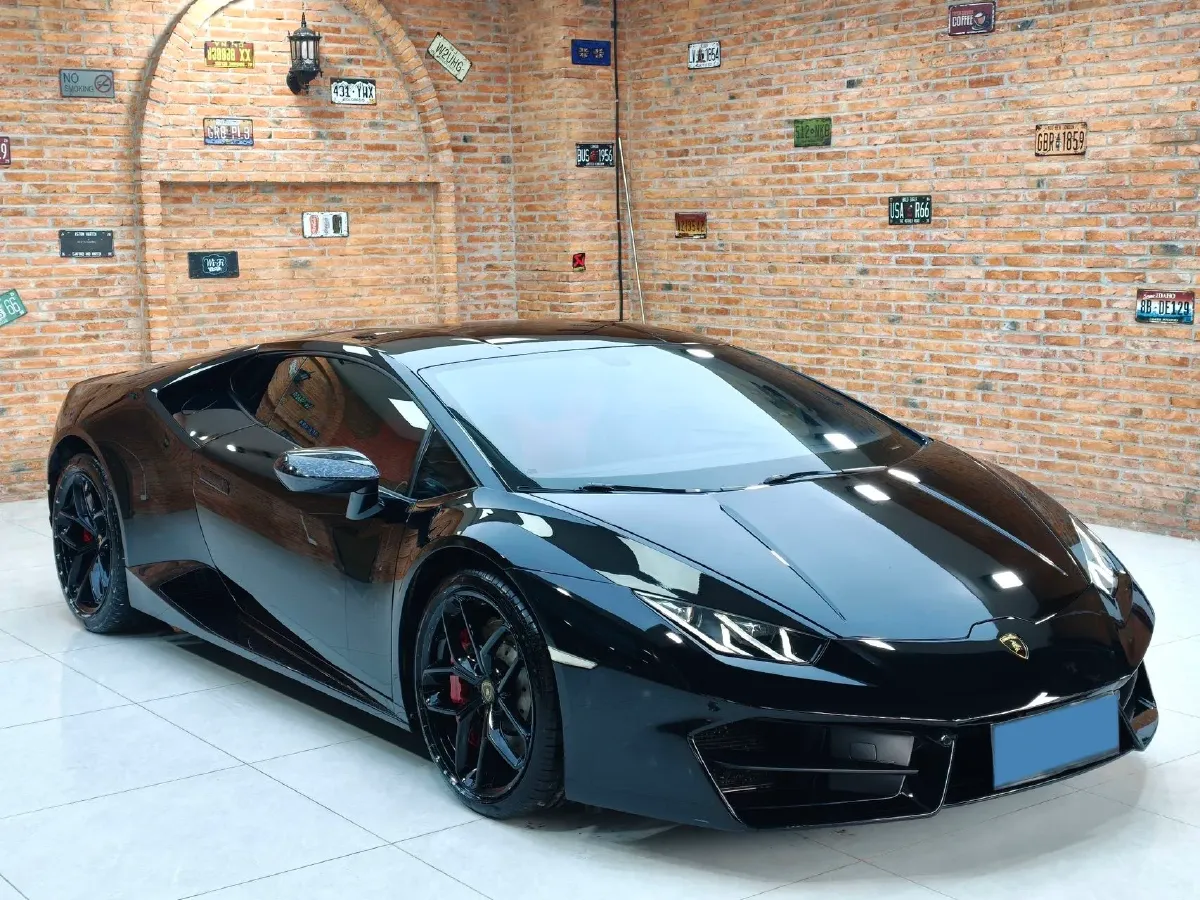 2016 Lamborghini Huracán 5.2L 580HP V10 7DCT,autocango,china used car exporter,china ev exporter,chinese used car exporter,chinese used ev exporter