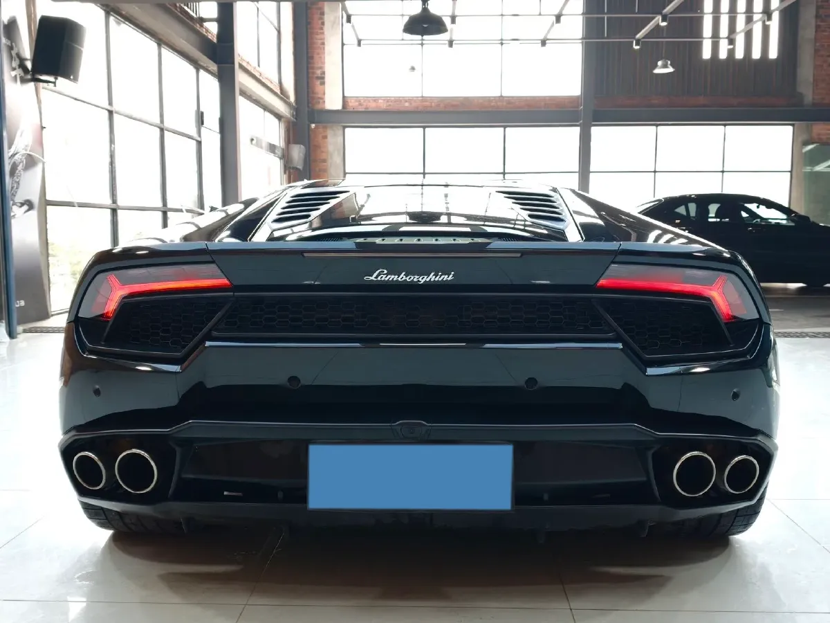 2016 Lamborghini Huracán 5.2L 580HP V10 7DCT,autocango,china used car exporter,china ev exporter,chinese used car exporter,chinese used ev exporter