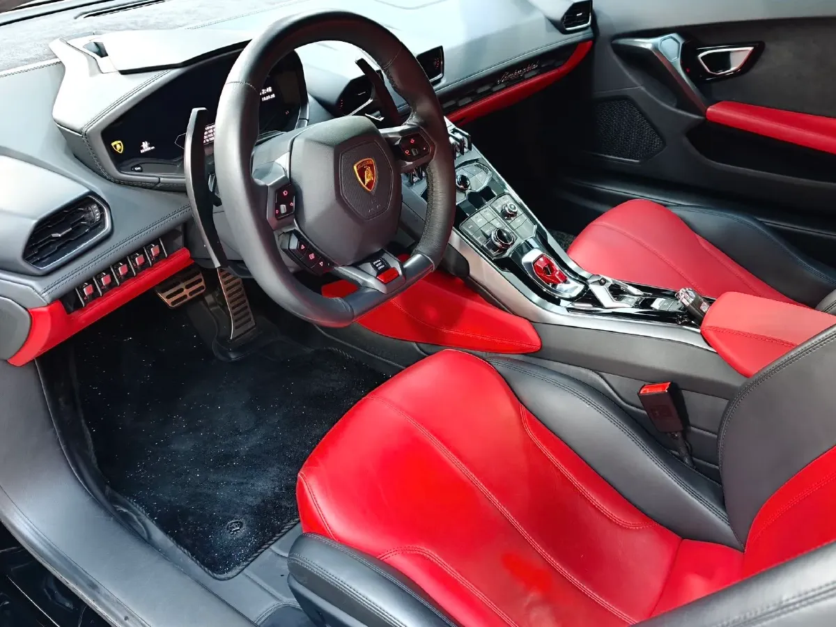 2016 Lamborghini Huracán 5.2L 580HP V10 7DCT,autocango,china used car exporter,china ev exporter,chinese used car exporter,chinese used ev exporter