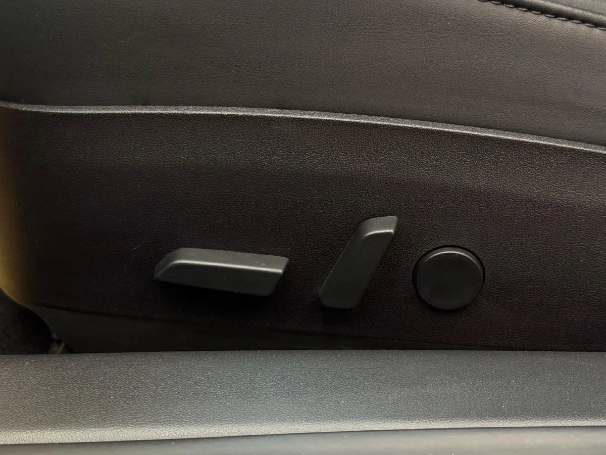 2019 Tesla Model 3 BEV 60KWH,autocango,china used car exporter,china ev exporter,chinese used car exporter,chinese used ev exporter