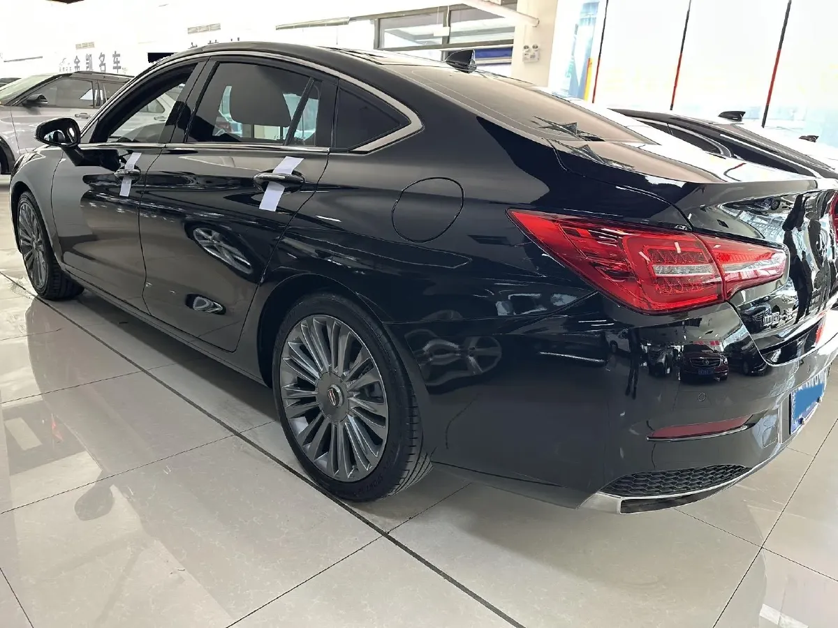 2020 HongQi H5 1.5T 169HP L4 7DCT,autocango,china used car exporter,china ev exporter,chinese used car exporter,chinese used ev exporter