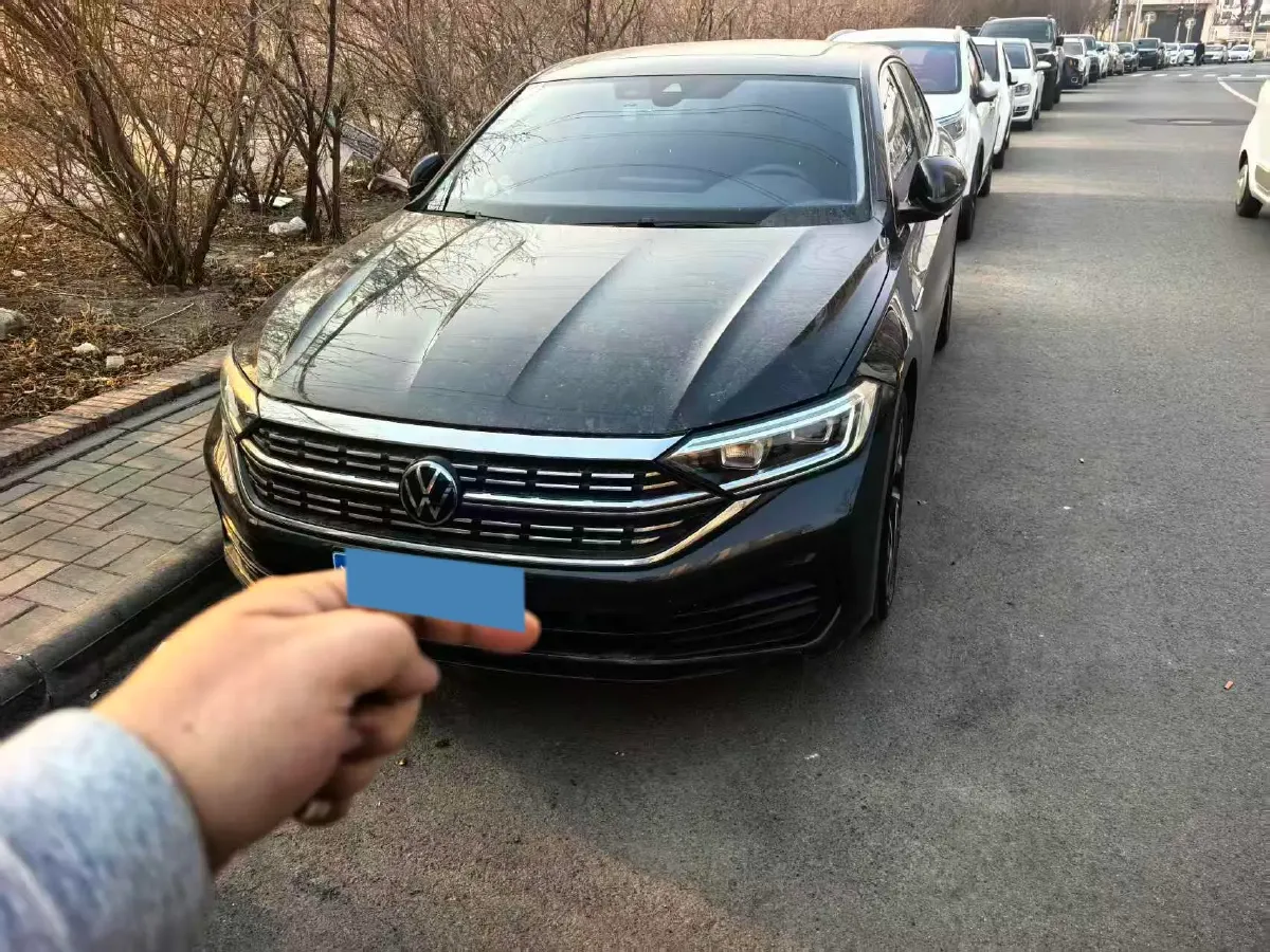2023 Volkswagen Sagitar 1.5T 160HP L4 7DCT,autocango,china used car exporter,china ev exporter,chinese used car exporter,chinese used ev exporter