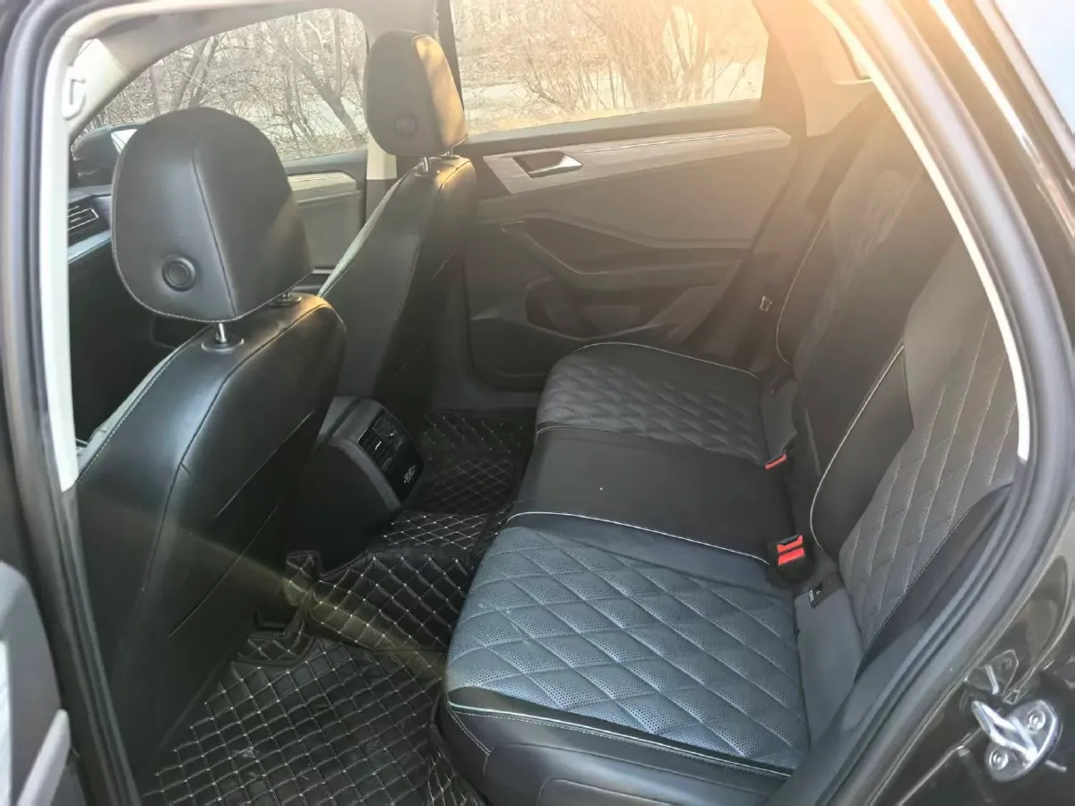 2023 Volkswagen Sagitar 1.5T 160HP L4 7DCT,autocango,china used car exporter,china ev exporter,chinese used car exporter,chinese used ev exporter