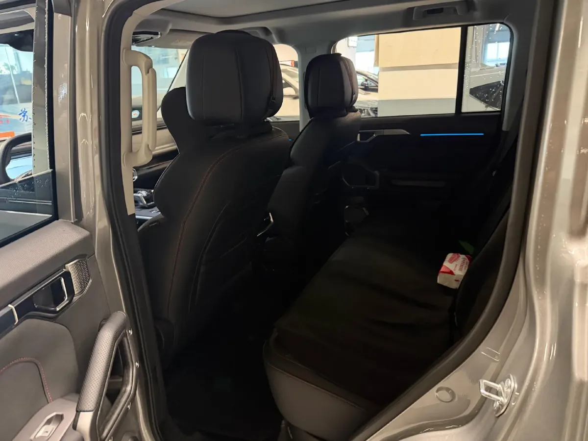 2026 Jetour Traveller 1.5T 184HP L4 7DCT,autocango,china used car exporter,china ev exporter,chinese used car exporter,chinese used ev exporter