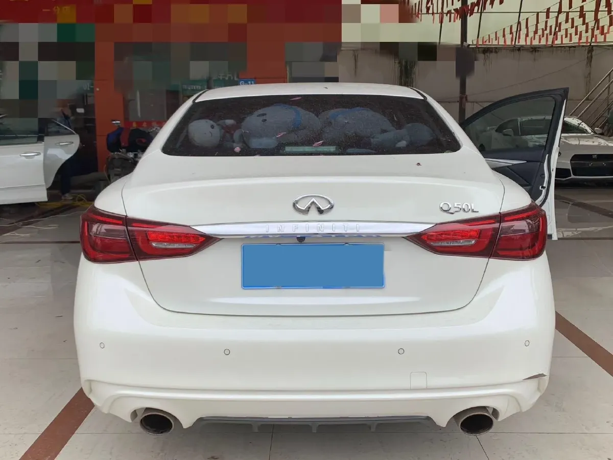 2018 Jeep Grand Commander 2.0T 265HP L4 9AT,autocango,china used car exporter,china ev exporter,chinese used car exporter,chinese used ev exporter