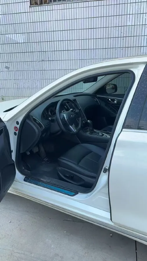 2021 Infiniti Q50L 2.0T 211HP L4 7AT,autocango,china used car exporter,china ev exporter,chinese used car exporter,chinese used ev exporter