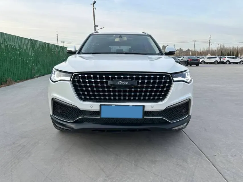 2017 Zotye T700 1.8T 177HP L4 6DCT,autocango,china used car exporter,china ev exporter,chinese used car exporter,chinese used ev exporter